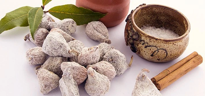 Wild dried figs